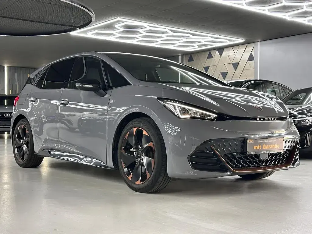 Gebraucht Cupra Born 150 kW (204 PS) 2024 Grau Kleinwagen