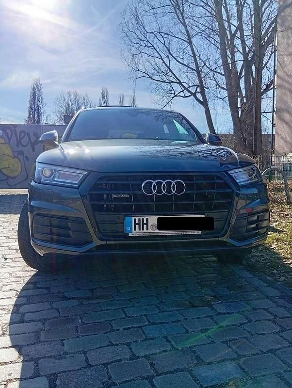 Gebraucht Audi Q5 Design 190 PS (139 kW) 2019 Grau SUV