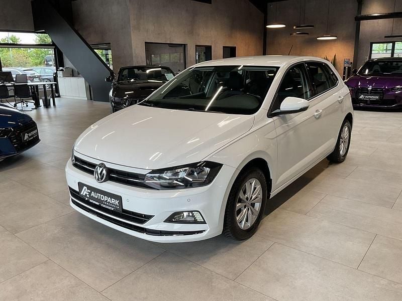 Weiß Gebraucht 2019 VW Polo Highline Kleinwagen | 12.980 € (Guter Preis) - Bild 1/4