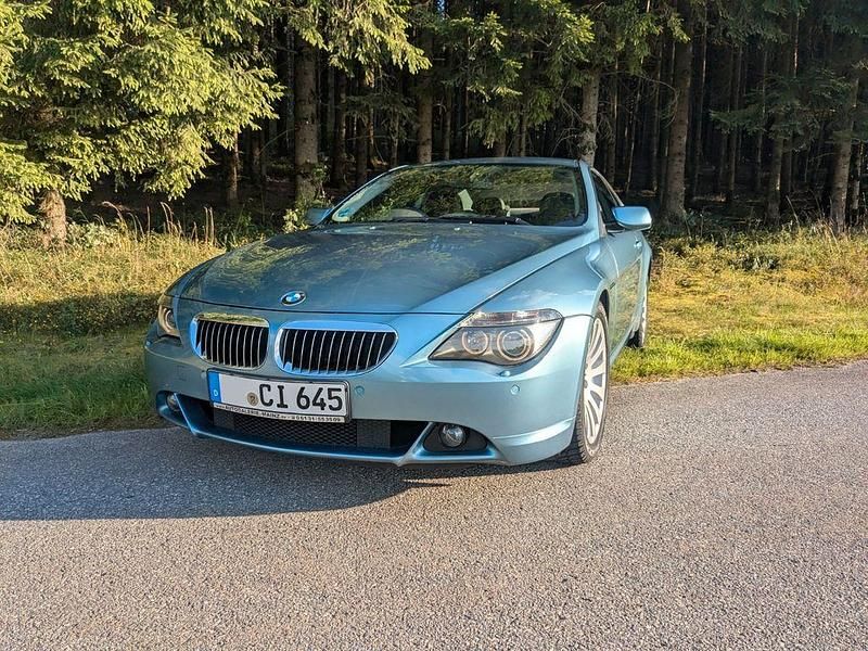 Blau Gebraucht 2005 BMW 128 Sport Line Coupé | 9.299 € - Bild 1/4