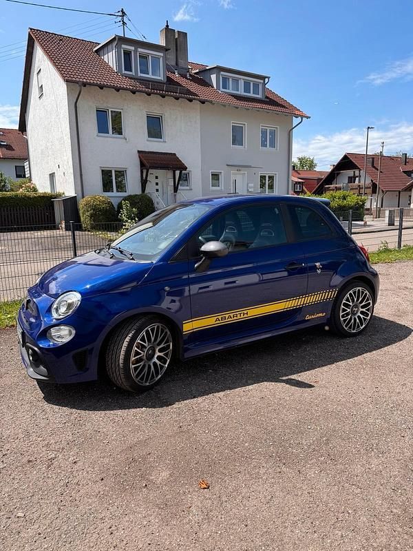 Blau Gebraucht 2017 Abarth 595 Turismo Kleinwagen | 17.900 € (Fairer Preis) - Bild 1/4