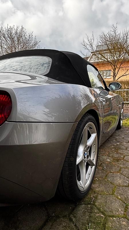 Gebraucht BMW Z4 231 PS (169 kW) 2004 Grau Cabrio