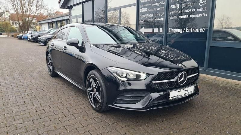 Gebraucht Mercedes CLA250e Shooting Brake AMG 218 PS (160 kW) 2022 Schwarz Kombi