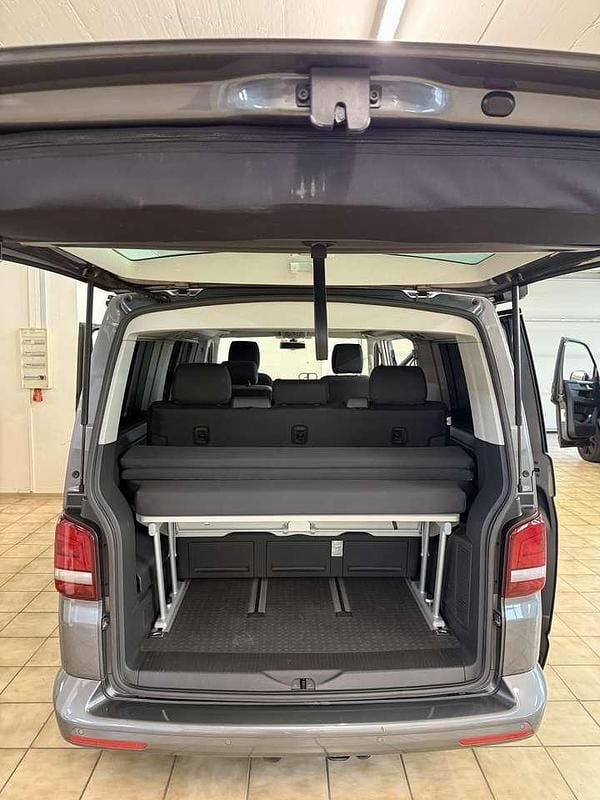 Grau Gebraucht 2015 VW T5 Beach Van | 42.000 € - Bild 1/4