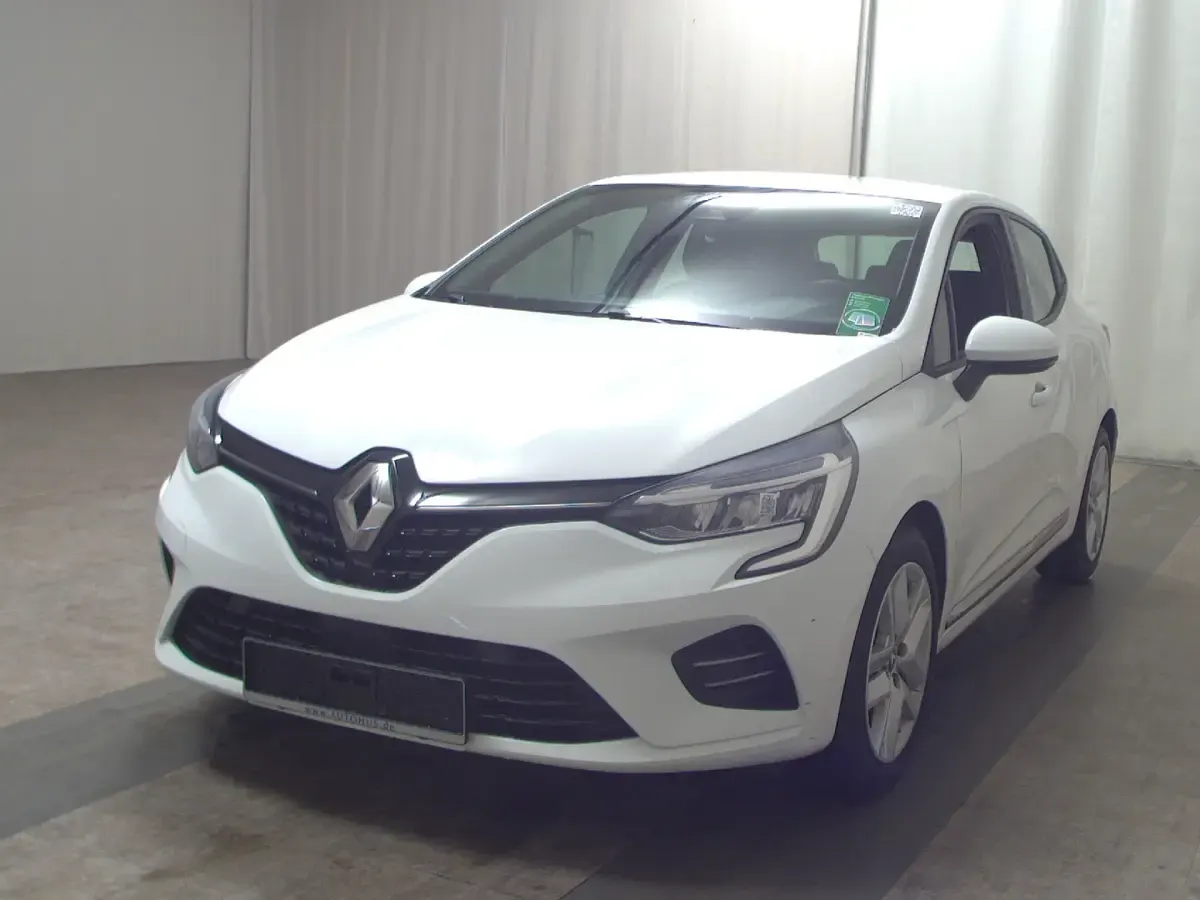 Używany Renault Clio V 101 KM (74 kW) 2020 Biały Sedan/Limuzyna