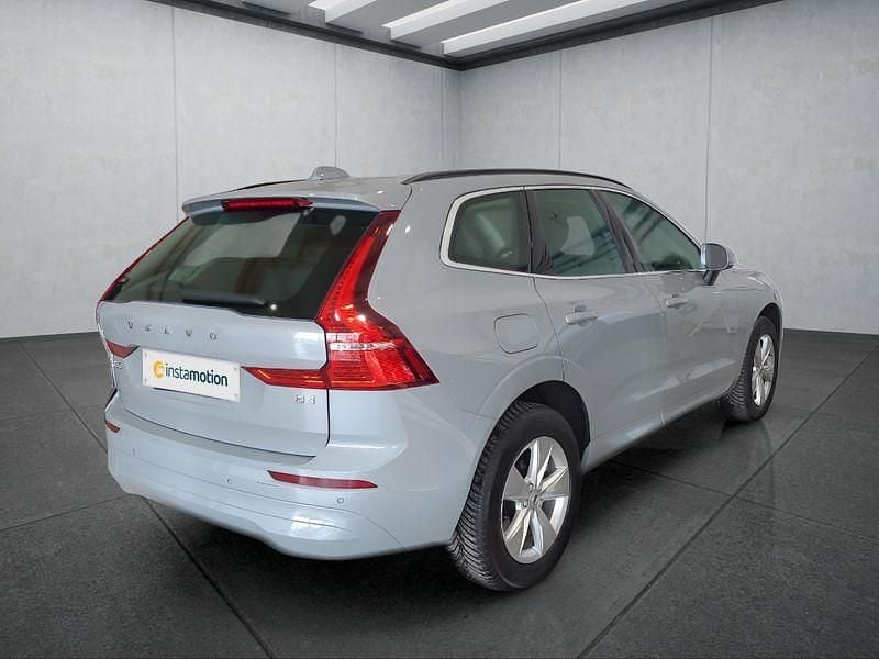 Gebraucht Volvo XC60 Core 197 PS (144 kW) 2023 Grau SUV