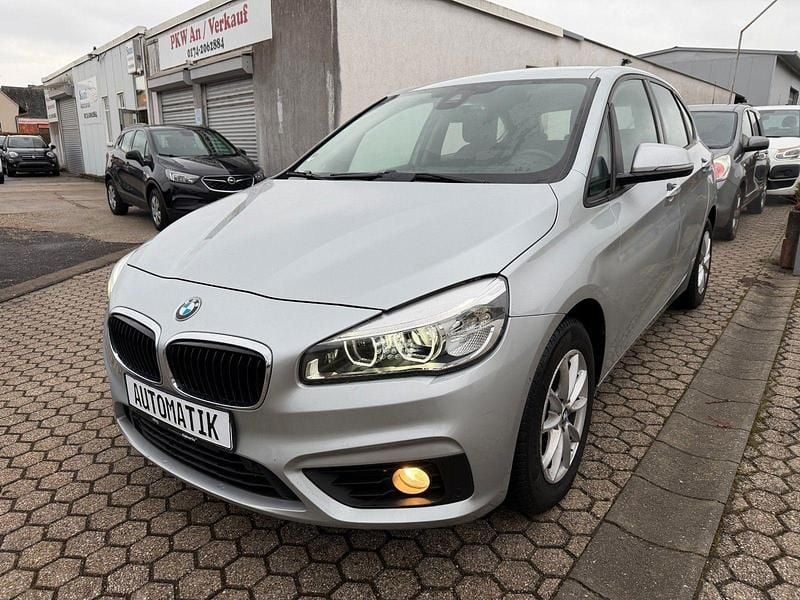 Silber Gebraucht 2015 BMW 218 Limousine | 14.500 € (Fairer Preis) - Bild 1/4