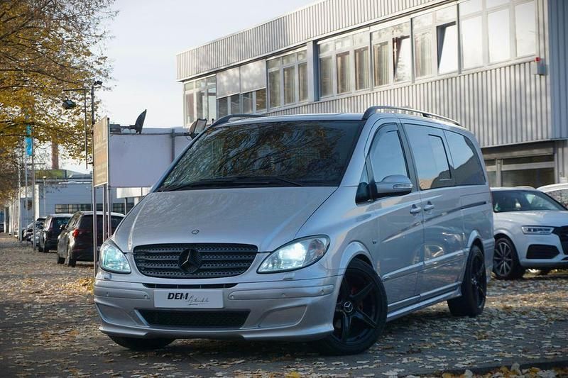 Silber Gebraucht 2008 Mercedes Viano Van / Kleinbus | 11.990 € (Etwas zu teuer) - Bild 1/4