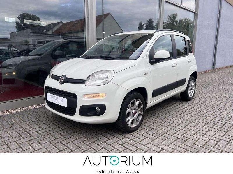 Weiß Gebraucht 2013 Fiat Panda Lounge Kleinwagen | 3.999 € (Fairer Preis) - Bild 1/4