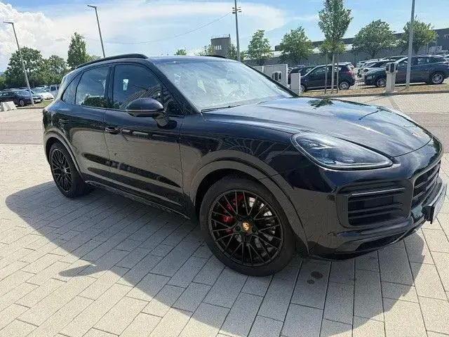 Gebraucht Porsche Cayenne GTS 460 PS (338 kW) 2021 SUV