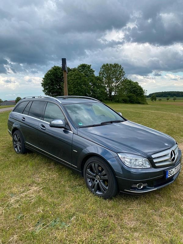 Grau Gebraucht 2008 Mercedes C200 Kombi | 6.500 € (Fairer Preis) - Bild 1/4