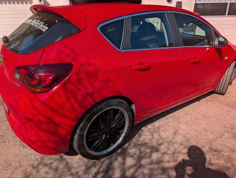 Gebraucht Opel Astra OPC 194 PS (142 kW) 2013 Rot Limousine