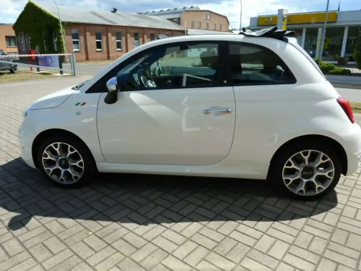 Gebraucht Fiat 500 Rockstar 69 PS (50 kW) 2020 Colore esterno (gelato weiss) Cabrio