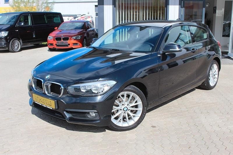 Schwarz Gebraucht 2017 BMW 118 Coupé Advantage Coupé | 9.990 € - Bild 1/4