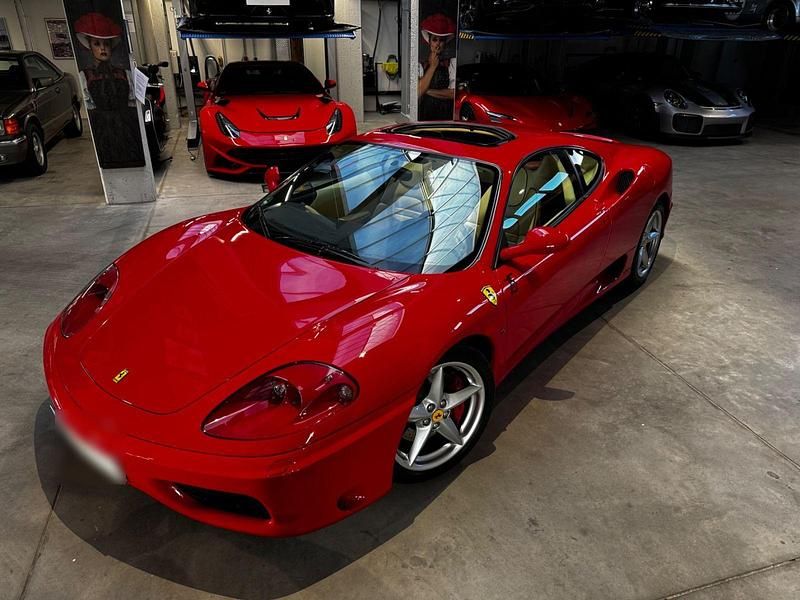 Second-hand Ferrari 360 400 CP (294 kW) 2000 Roșu Coupe