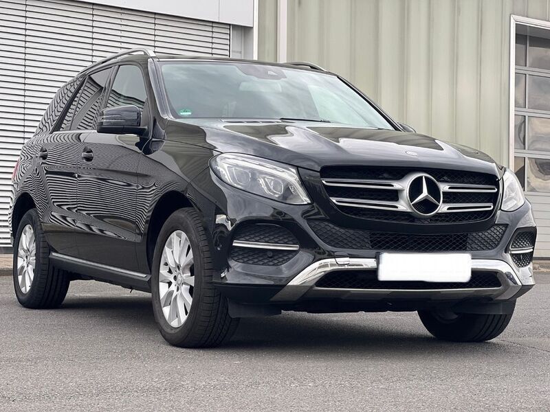 Schwarz Gebraucht 2016 Mercedes GLE250 SUV | 28.300 € (Guter Preis) - Bild 1/4