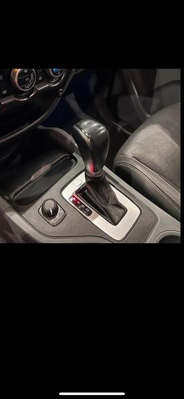 Gebraucht Ford Ranger 200 PS (147 kW) 2015 Schwarz Abholung