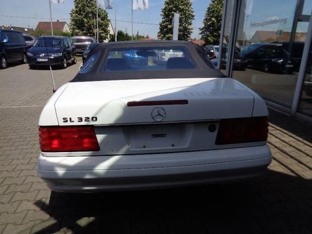 Gebraucht Mercedes SL320 231 PS (169 kW) 1996 Weiß Cabrio