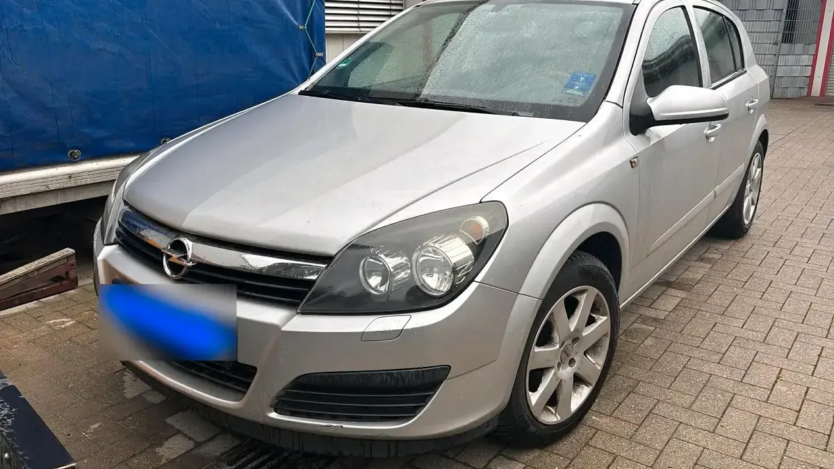 Gebraucht Opel Astra 90 PS (66 kW) 2006 Grau Kleinwagen