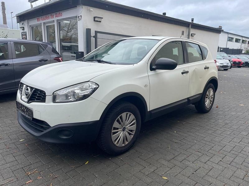 White (s) Gebraucht 2011 Nissan Qashqai Visia SUV | 3.100 € (Fairer Preis) - Bild 1/4