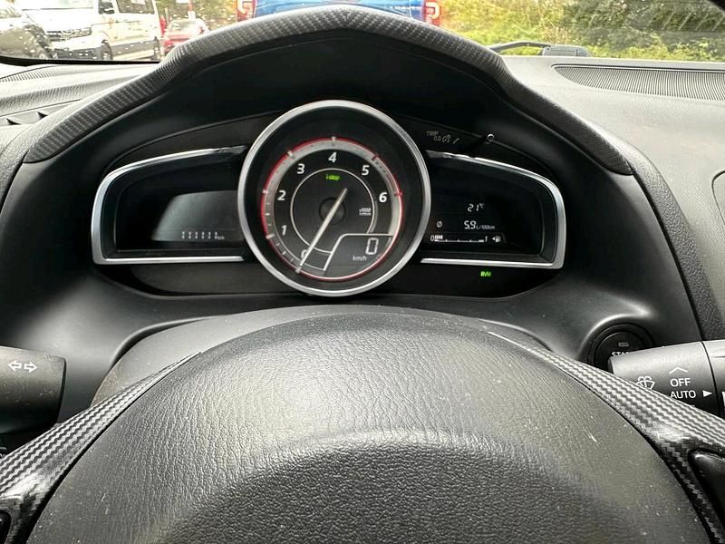Second-hand Mazda 3 150 CP (110 kW) 2014 Negru Berlinǎ
