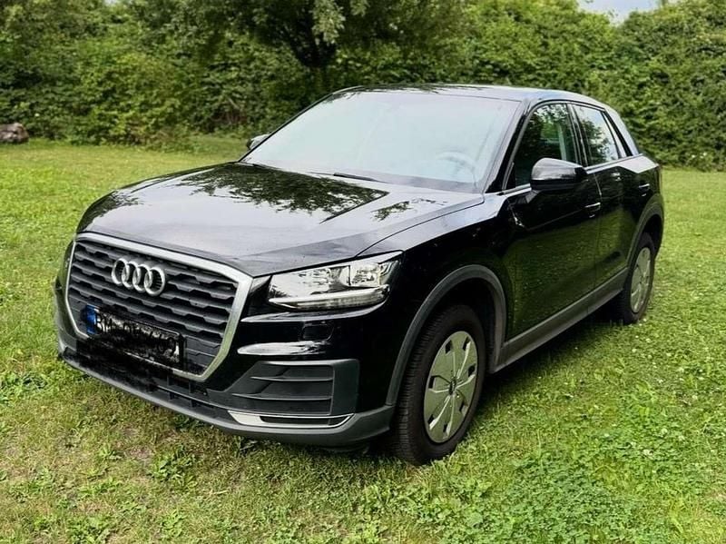 Schwarz Gebraucht 2018 Audi Q2 SUV | 14.000 € (Guter Preis) - Bild 1/4