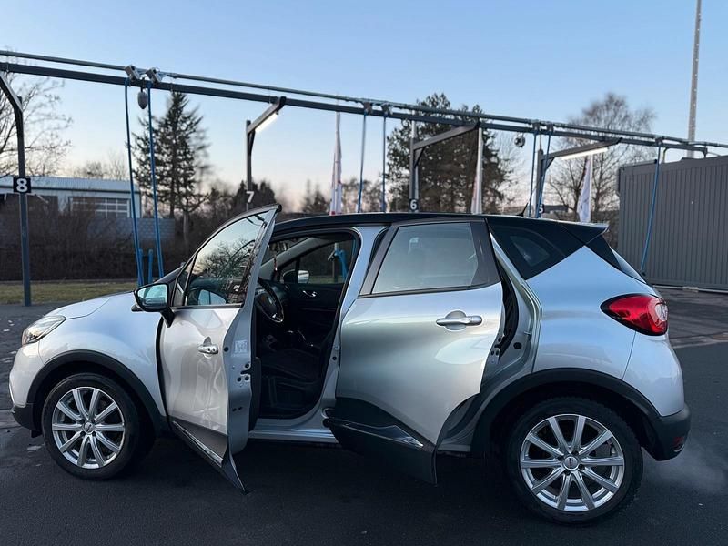 Gebraucht Renault Captur 120 PS (88 kW) 2014 Silber SUV