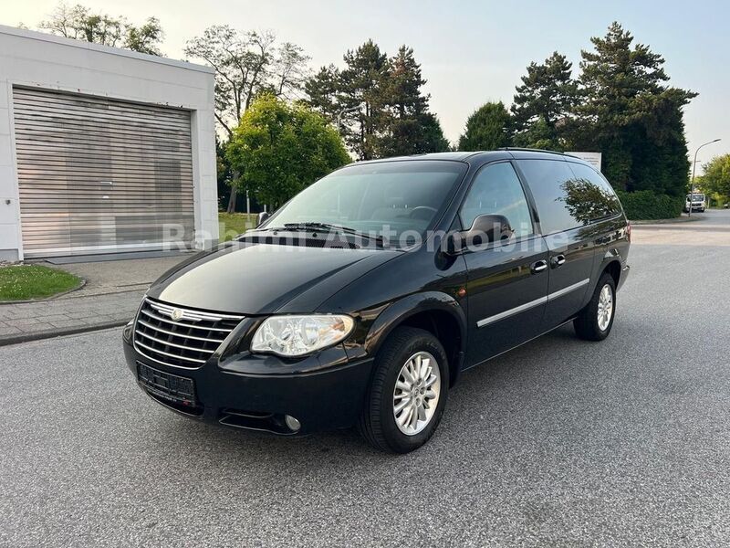 Schwarz Gebraucht 2008 Chrysler Grand Voyager Limited Van / Kleinbus | 5.570 € (Teuer) - Bild 1/4