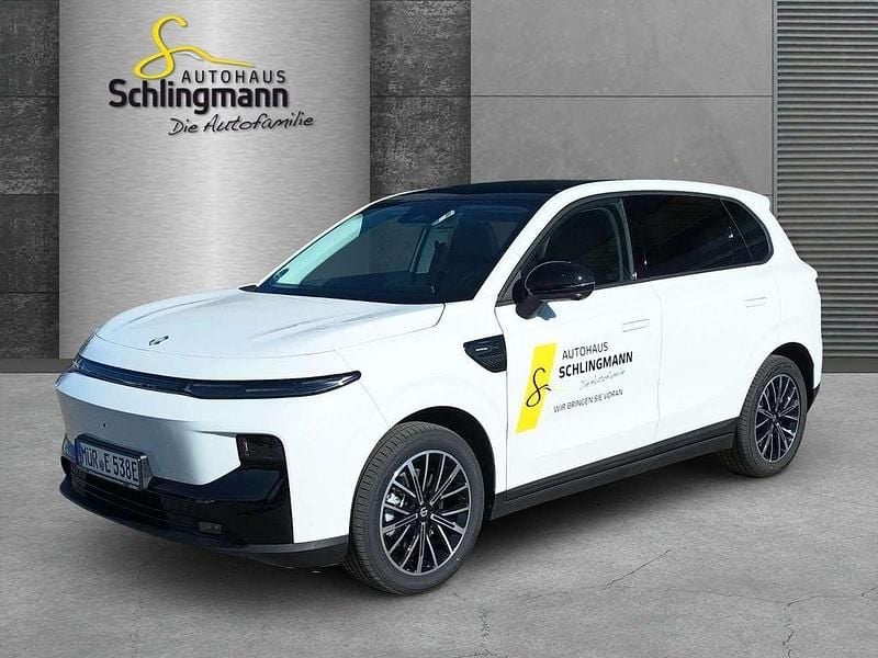 Neu Leapmotor B10 160 kW (218 PS) 2026 Light white SUV