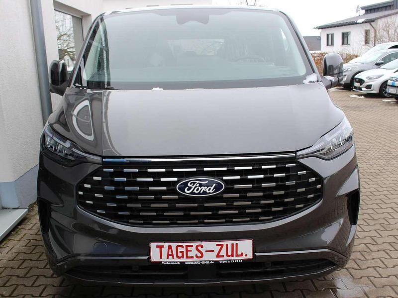 Neu Ford Tourneo Titanium 150 PS (110 kW) 2025 Magnetic grau Van / Kleinbus