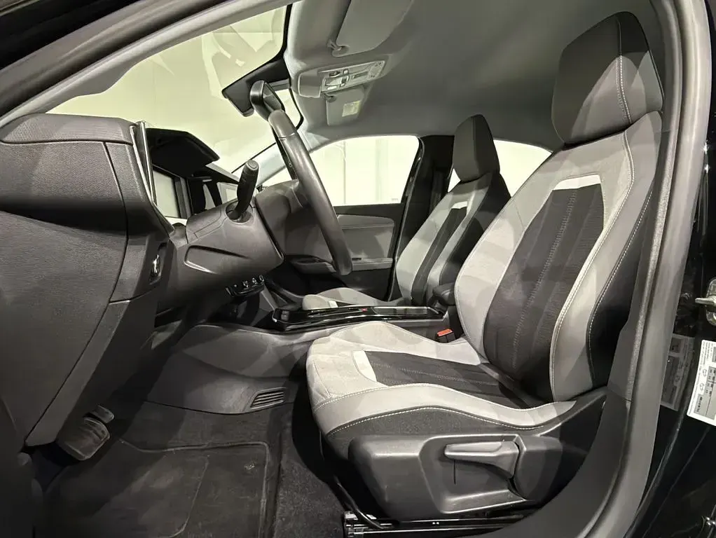 Gebraucht Opel Mokka-e Elegance 100 kW (136 PS) 2024 Schwarz SUV