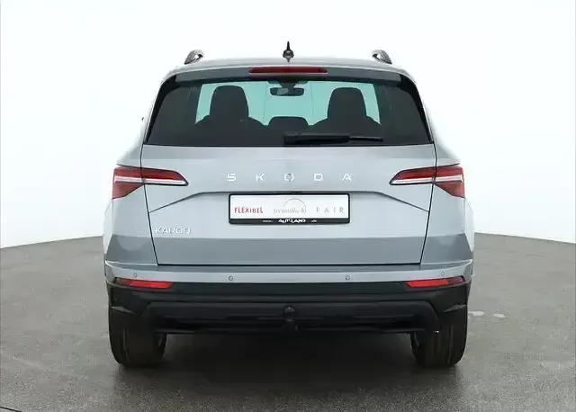 Neu Skoda Karoq 150 PS (110 kW) 2026 Silber SUV