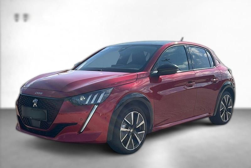 Rot metallic Gebraucht 2021 Peugeot e-208 GT Kleinwagen | 17.680 € (Fairer Preis) - Bild 1/4