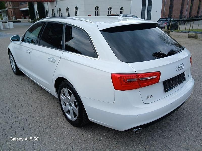 Usata Audi A6 245 CV (180 kW) 2013 Bianco Station wagon