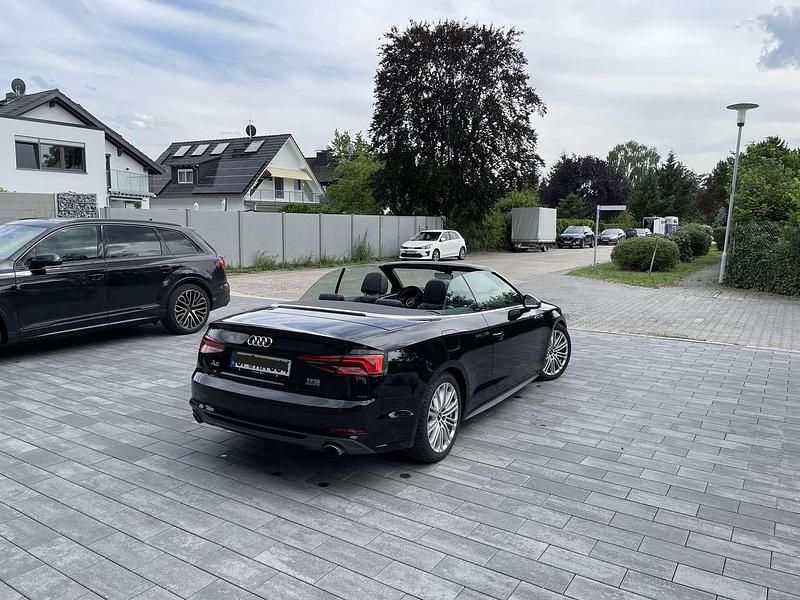 Gebraucht Audi A5 Cabriolet Sport 252 PS (185 kW) 2018 Schwarz Cabrio