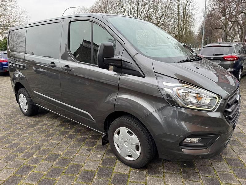 Gebraucht Ford Transit Custom 105 PS (77 kW) 2019 Grau Van / Kleinbus