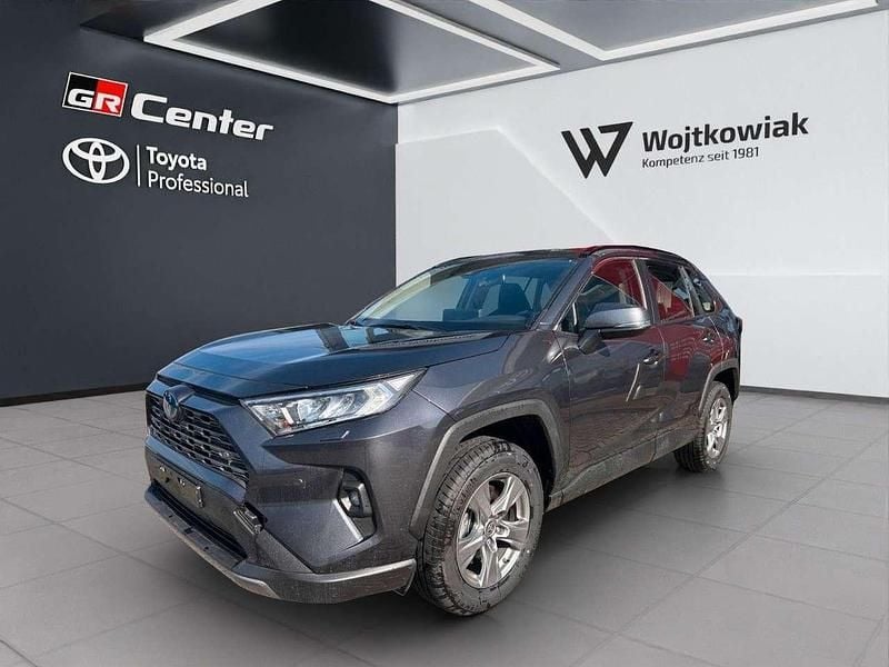 Grau Gebraucht 2024 Toyota RAV4 Hybrid Business Edition SUV | 38.760 € (Superpreis) - Bild 1/2