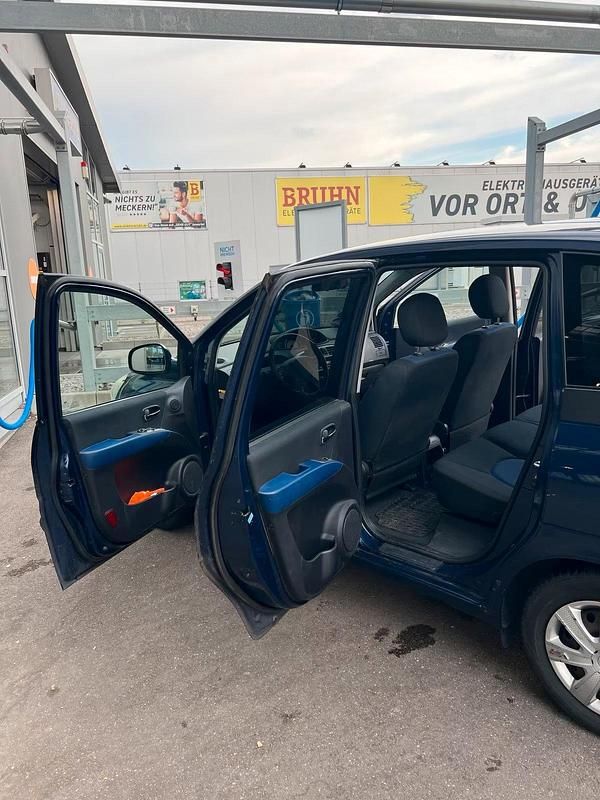 Gebraucht Hyundai Matrix 120 PS (88 kW) 2009 Blau Van / Kleinbus
