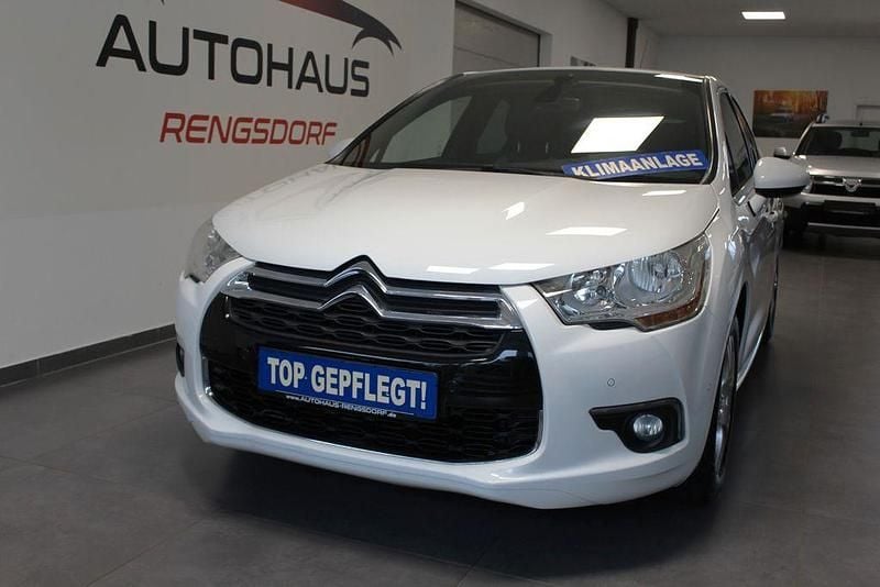 Second-hand Citroën DS4 So Chic 120 CP (88 kW) 2011 Alb Hatchback