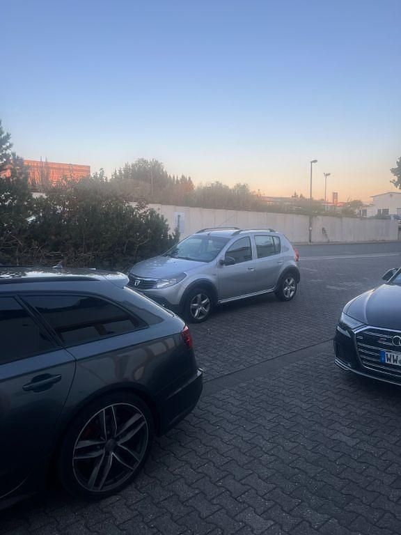 Gebraucht Dacia Sandero Stepway 87 PS (63 kW) 2009 Grau Limousine