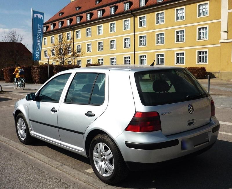 Gebraucht VW Golf IV 75 PS (55 kW) 2002 Silber Limousine