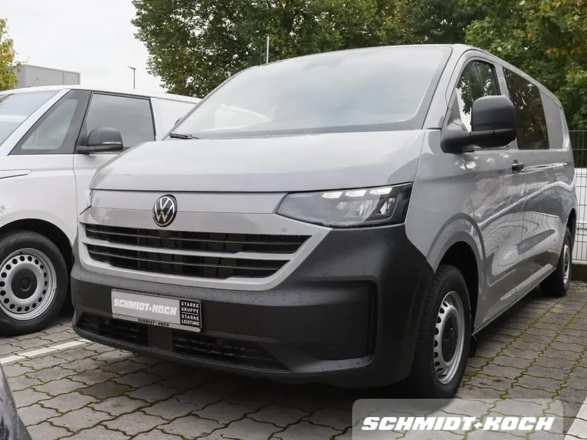 Neu VW T7 150 PS (110 kW) 2026 Stone grey (grau) Van