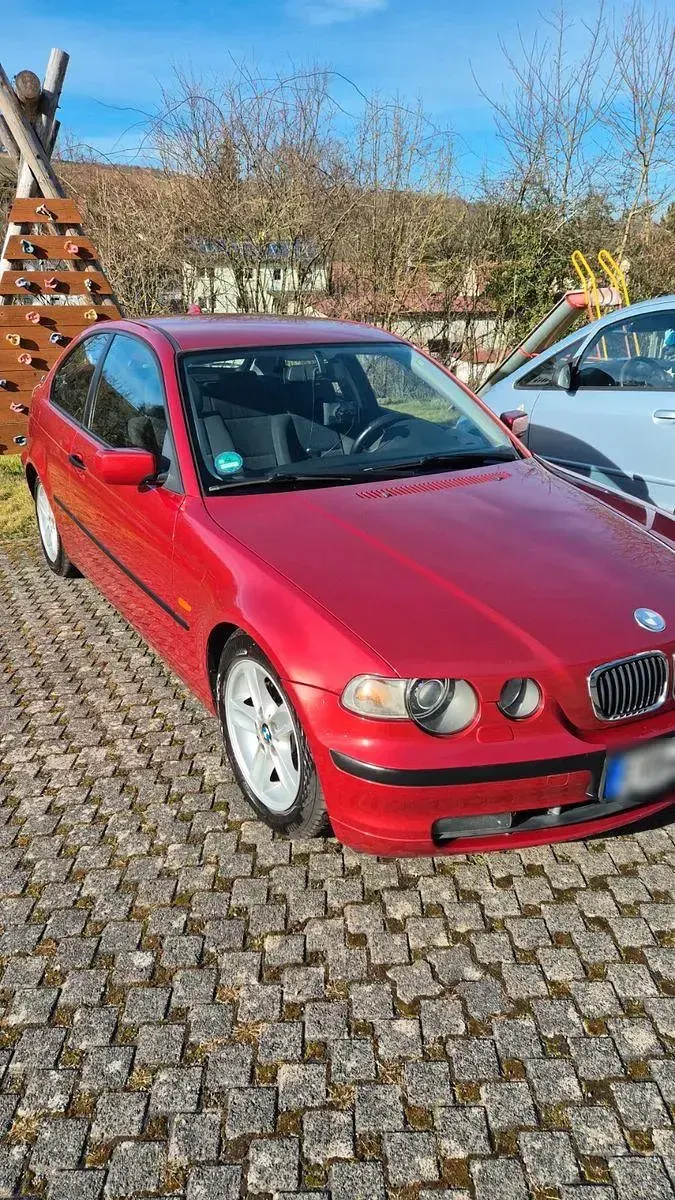 Gebraucht BMW 316 Performance 116 PS (85 kW) 2002 Rot Limousine