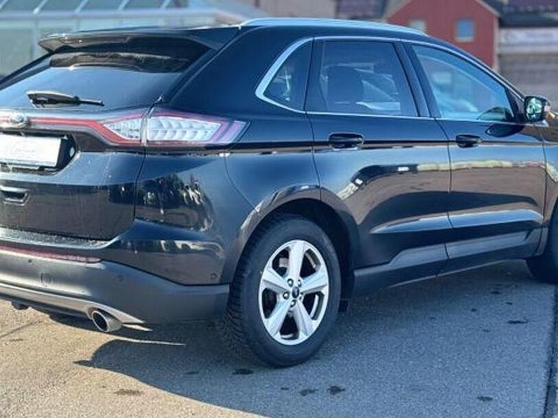 Gebraucht Ford Edge Titanium 209 PS (153 kW) 2016 Schwarz SUV