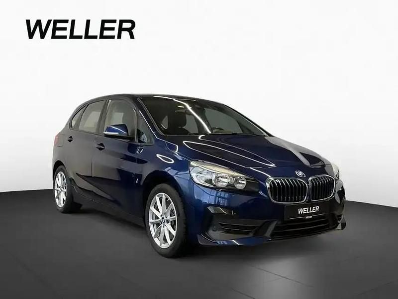 Gebraucht BMW 225 Active Tourer iPerformance 224 PS (164 kW) 2019 Mediterranblau (blau) Van / Kleinbus