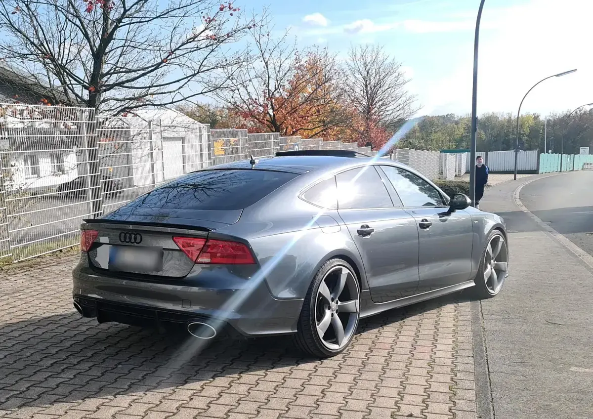 Gebraucht Audi A7 S-Line 245 PS (180 kW) 2011 Grau Kleinwagen