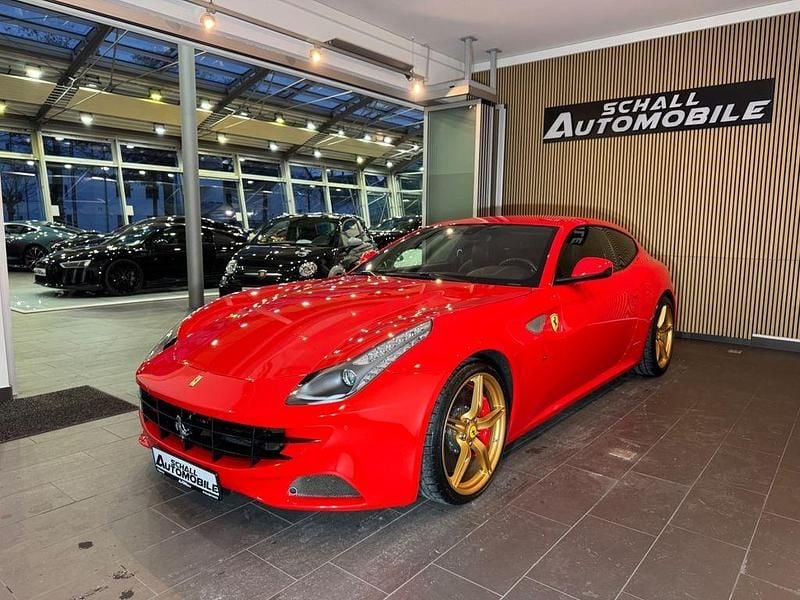 Gebraucht Ferrari FF 659 PS (484 kW) 2013 Rot Kombi