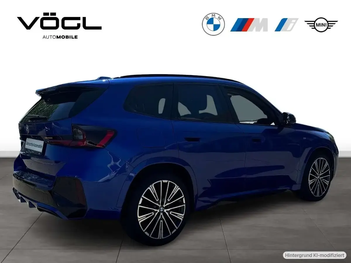 Gebraucht BMW X1 M Sport 197 PS (144 kW) 2024 Blau SUV