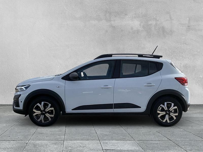 Gebraucht Dacia Sandero Expression 101 PS (74 kW) 2023 Weiß SUV