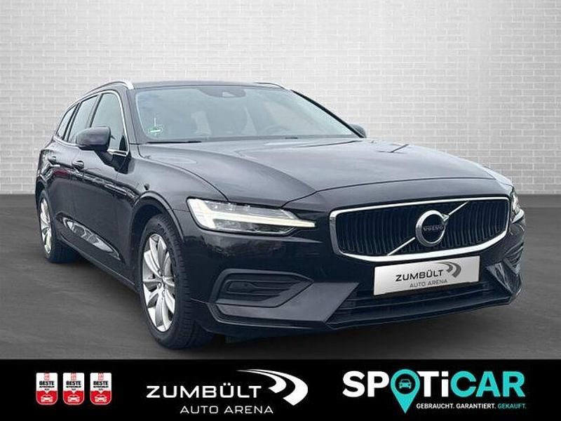 Gebraucht Volvo V60 Pro 190 PS (139 kW) 2019 Onyx black / metallic (metallic) Kombi